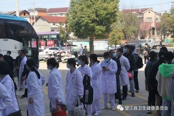 【专家:湖北襄阳宜城每年或现多个感染高峰,湖北宜城有新冠病毒感染者吗】
