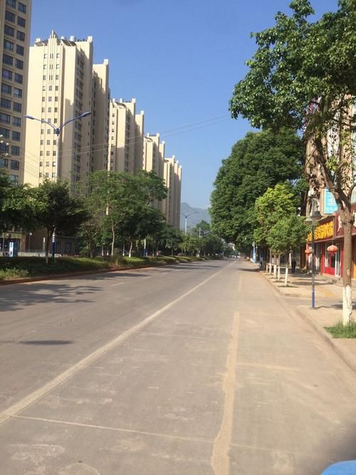  31省区市新增重症21例均在云南省昆明市富民县:富民县确诊