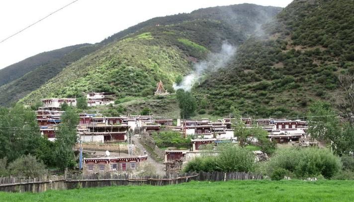 专家:四川甘孜藏族自治州道孚县每年或现多个感染高峰/甘孜道孚旅游攻略