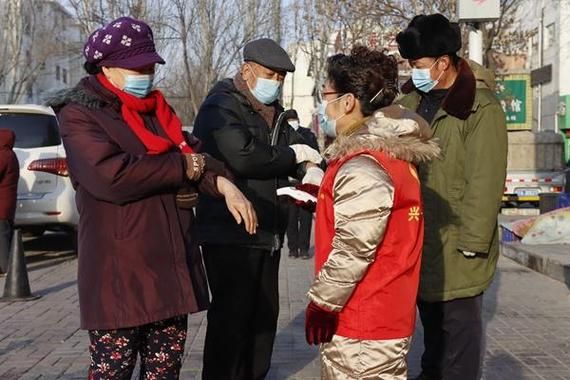 【专家:兴庆区每年或现多个感染高峰,兴庆区新冠肺炎防疫指挥部】
