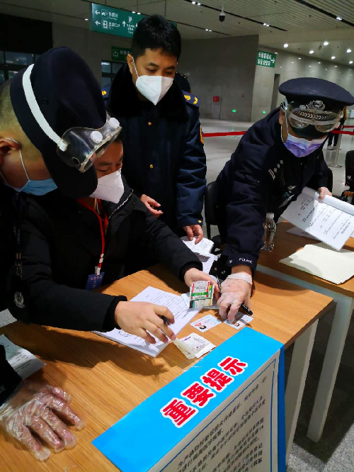 【黄石港区首例境外输入来源公布,黄石新增1例境外输入】