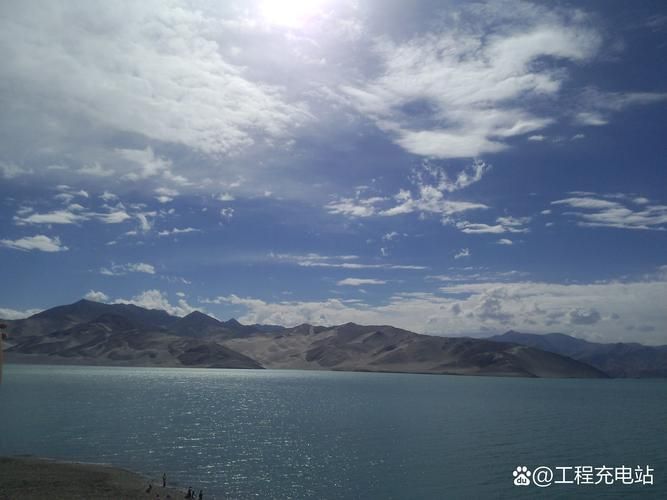 包含新疆维吾尔自治区喀什地区塔什库尔干塔吉克自治县发现1名密接者!的词条