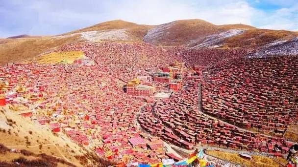色达县地区疫情管控严不(色达近期是关闭了吗)